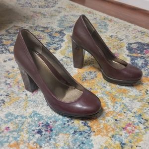 Kenneth Cole Burgundy Leather Platform Pumps Sz 6M